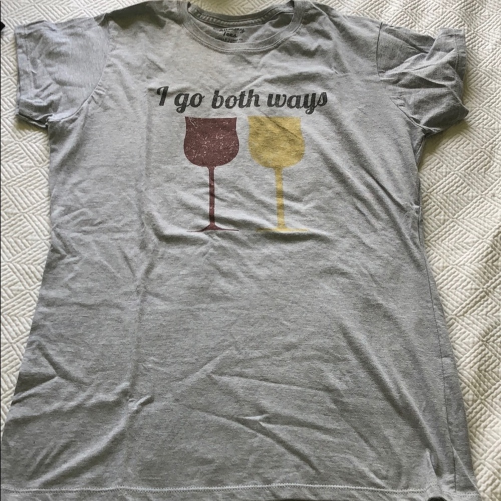 Chummy Tees T. NWOT